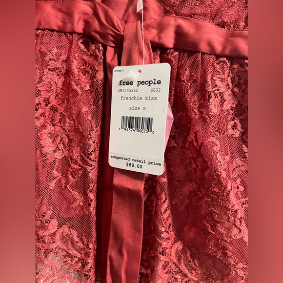 Beautiful Free People Chante Lace Ribbon Tie Lined Tank Top Frenchie Kiss 💋 NWT - Picture 6 of 6